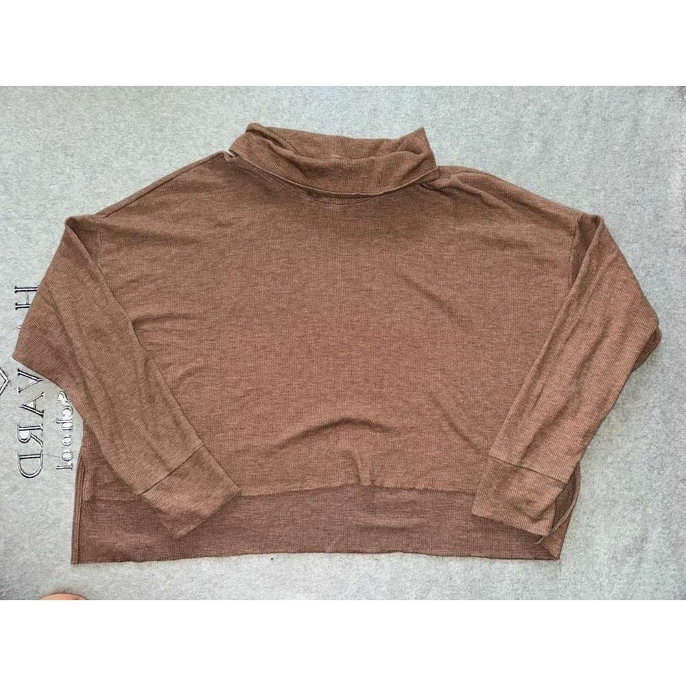 American Eagle Crop Turtleneck Sweater Size Large